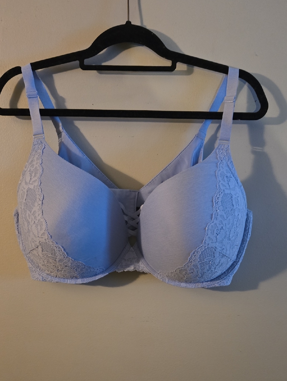 Lace-Trim Underwire Bra in Light Lavender